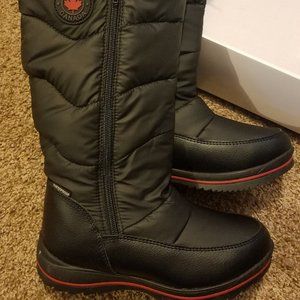 Cougar Winter Boots size 6